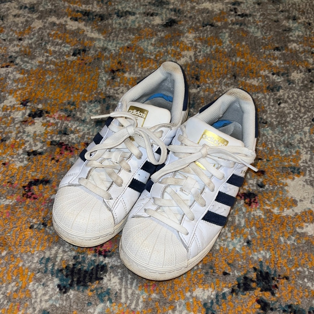 adidas superstar sneakers - size 5.5 - white with navy velvet stripes
